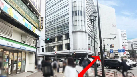 新宿三丁目駅経由の道順写真5